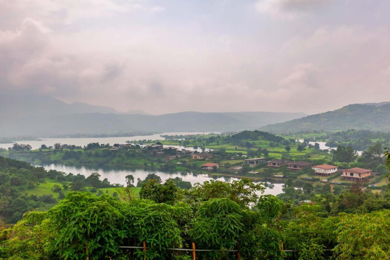 Stayvista'S Shivom Villa 2 - A Serene Escape With Views Of The Valley And Lake Лонавала Экстерьер фото