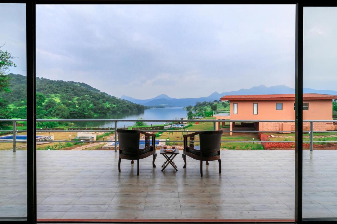 Stayvista'S Shivom Villa 2 - A Serene Escape With Views Of The Valley And Lake Лонавала Экстерьер фото