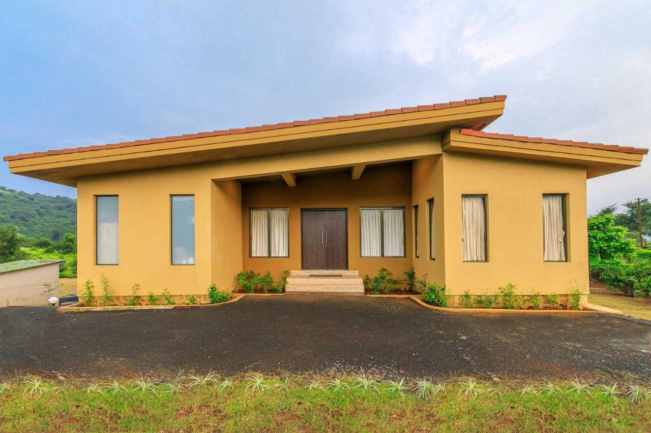 Stayvista'S Shivom Villa 2 - A Serene Escape With Views Of The Valley And Lake Лонавала Экстерьер фото
